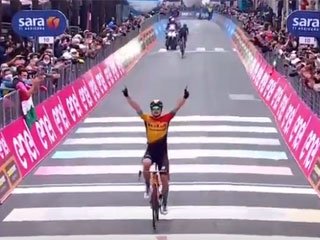 «Джиро д’Италия». Словенец Ян Тратник победил на 16-м этапе