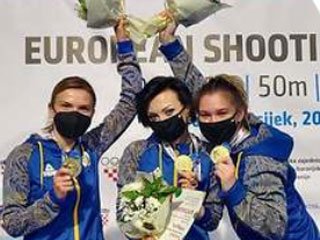 Команда украинских пистолетчиц выиграла золото на ЧЕ в Хорватии