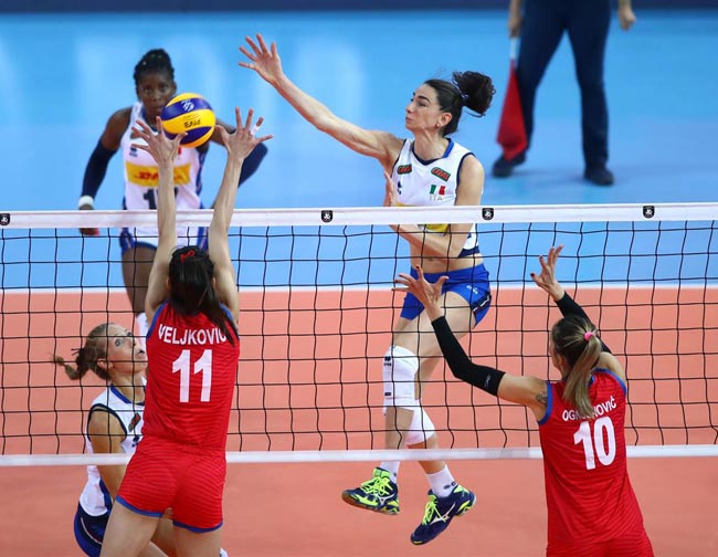 Волейбол. Чемпионат Европы (жен). Сербии и Турция сыграют в финале