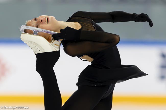 Анастасия Шаботова выиграла турнир по фигурному катанию Ice Star