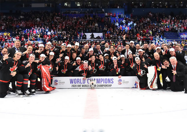 Канада победила Россию в финале молодежного ЧМ по хоккею, бронза – у шведов (+Видео)