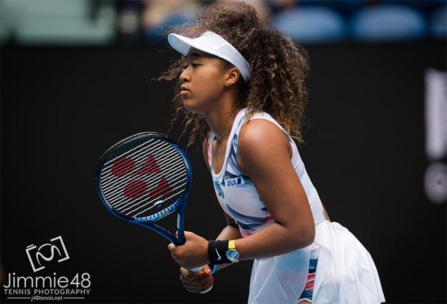 Australian Open. Осака сложила полномочия действующей чемпионки, проиграв 15-летней Гауфф