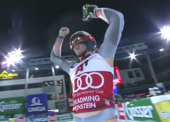 Норвежский горнолыжник Кристофферсен победил в слаломе на этапе КМ в Австрии (+Видео)