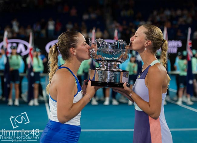 Australian Open. Младенович и Бабош стали чемпионками в парном разряде
