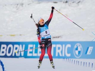 Норвежка Тандреволд выиграла Кубок мира в зачёте масс-старта