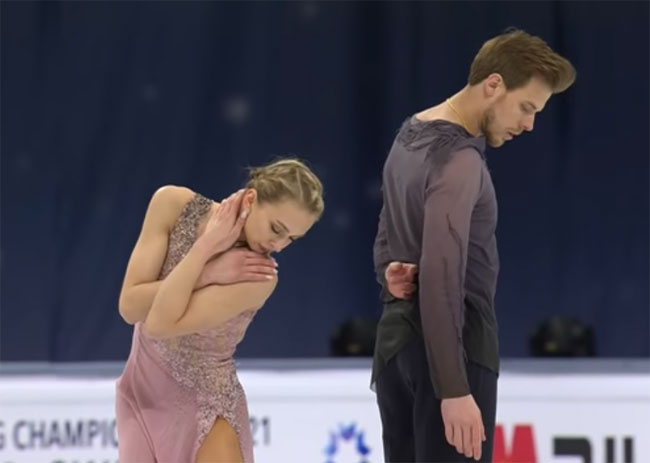 Российские танцоры Синицина и Кацалапов выиграли золото на ЧМ; Назарова и Никитин – 20-е