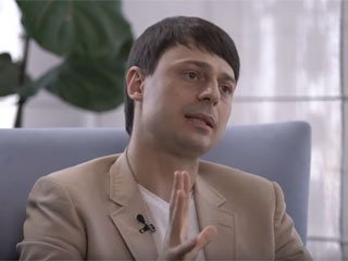 Президент ФХУ: Выпили с Колесниковым две бутылки водки, но нам так и не нашли взаимопонимание