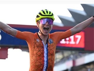 Олимпиада-2020. Голландка Ван Флейтен – олимпийская чемпионка по велошоссе в гонке с раздельным стартом