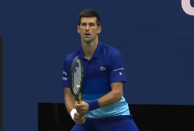 US Open. Джокович на старте обыграл в четырех сетах 19-летнего датчанина Руне