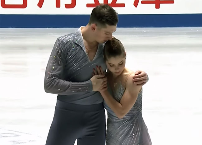 РоссиянеМишина и Галлямов – победители NHK Trophy среди пар (+Видео)