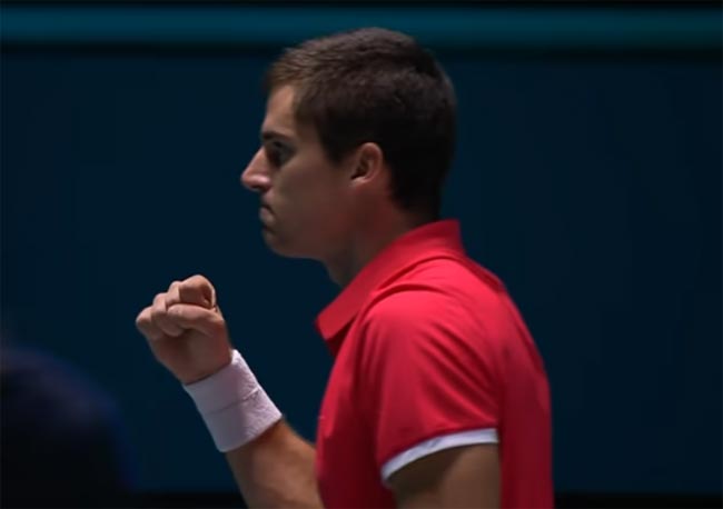 Davis Cup Finals. 1/2 финала.  Хорват Гойо обыграл серба Лайовича в первом поединке