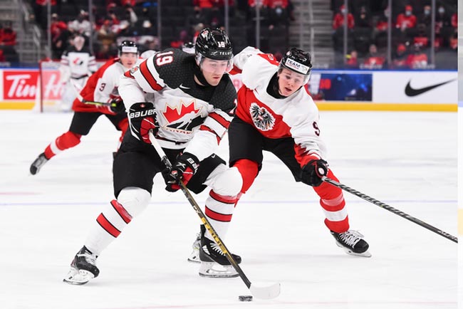 Хоккей. МЧМ-2022. Канада разгромила Австрию, США засчитано техническое поражение в матче со Швейцарией