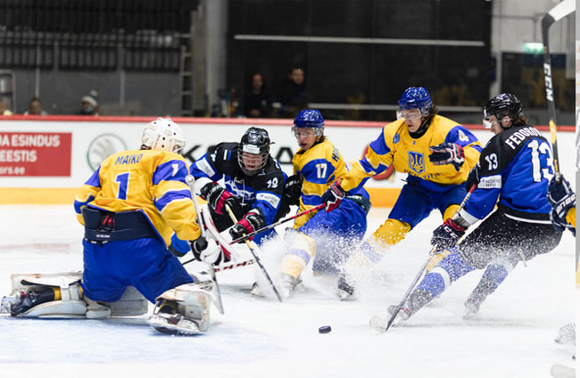 Хоккей. ЧМ U-20. Украина стартовала с победы над Эстонией в Дивизионе IB