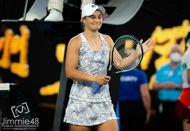 Australian Open. Барти и Крейчикова вышли в 1/4 финала, Халеп и Азаренко выбывают и другие результаты