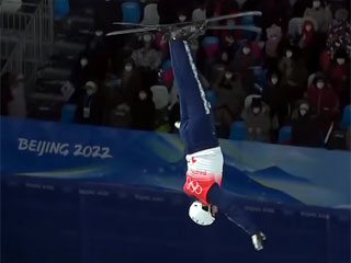 Олимпиада 2022. Александр Абраменко – серебряный призер в лыжной акробатике