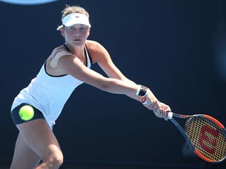 WTA. Абу-Дабі.  Костюк зачохлила ракетку в другому колі