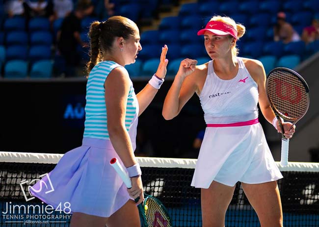 Australian Open. Людмила Кіченок і Олена Остапенко стали фіналістками